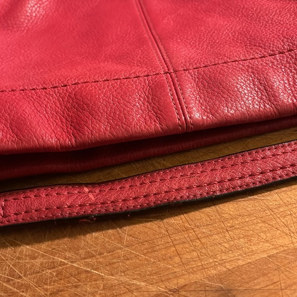 Coach shoulder handbag—red and pinkish color—good condition NO rips or Tears - Picture 7 of 16